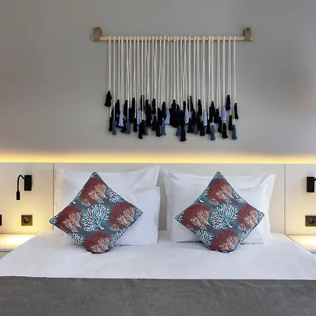 Bodrum By Ihg Hotell 4*