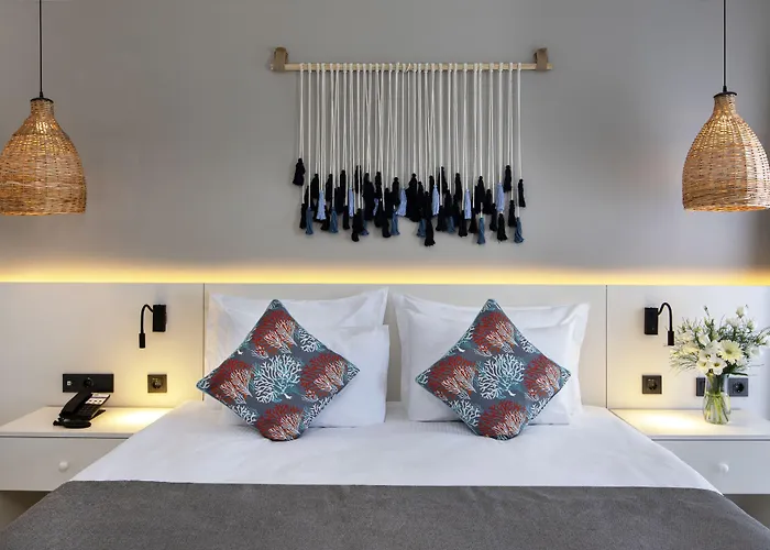 Bodrum By Ihg Hotell 4*