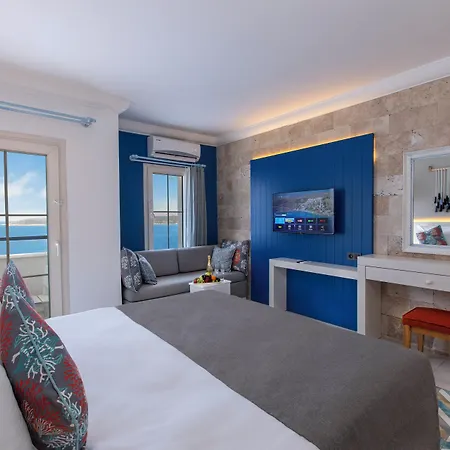 酒店 Bodrum By Ihg 4*