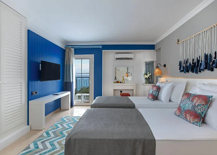 Bodrum By Ihg Hotel 4*